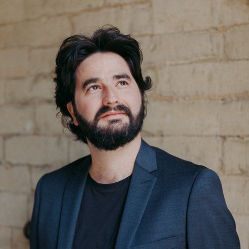 Julien Brocal Pianiste | Un Violon sur le sable